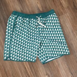 Fair harbor swim. The anchor green triangles. XL lined